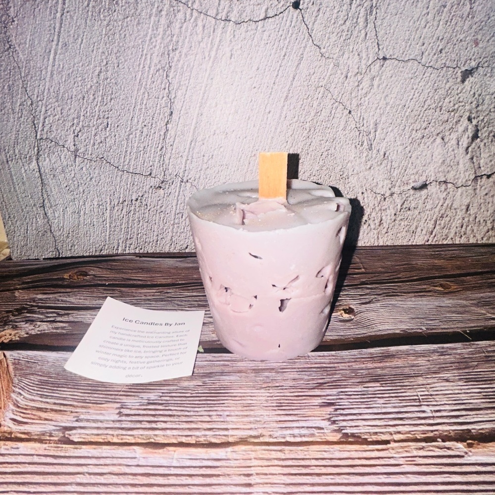 Wood Wic Pine & Juniper Handmade Ice Candle By Jan